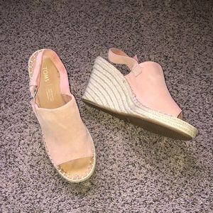 Tom’s Monica Suede Espadrille Wedge, very gently used, size 9.5. Blush color